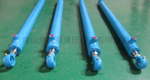 液壓油缸廠家談液壓油缸為什么不能用清水清洗呢?